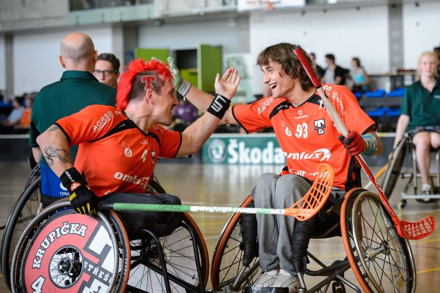 Matěj a&nbsp;florbal