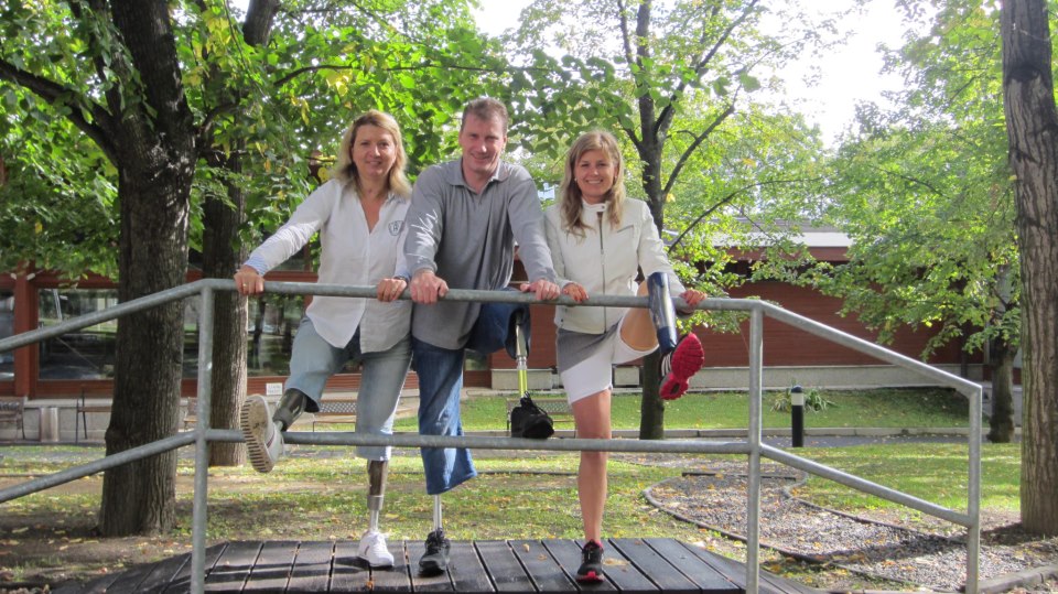 Zakladatelé Andrea Brzobohatá, Petr Částka a&nbsp;Lucka Boudová